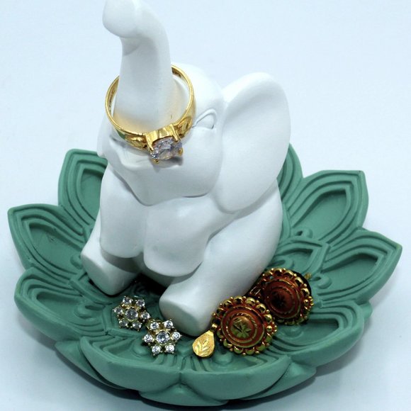 Set of 2 Jewelry Ring Holder Organizer Display Elephant Trinket Tray/Dish Holder - Picture 7 of 11